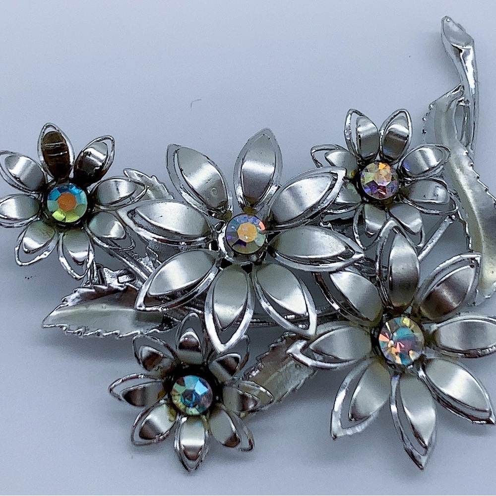 Vintage Coro Signed Rhinestone Flower Cluster Brooch in Silver Tone